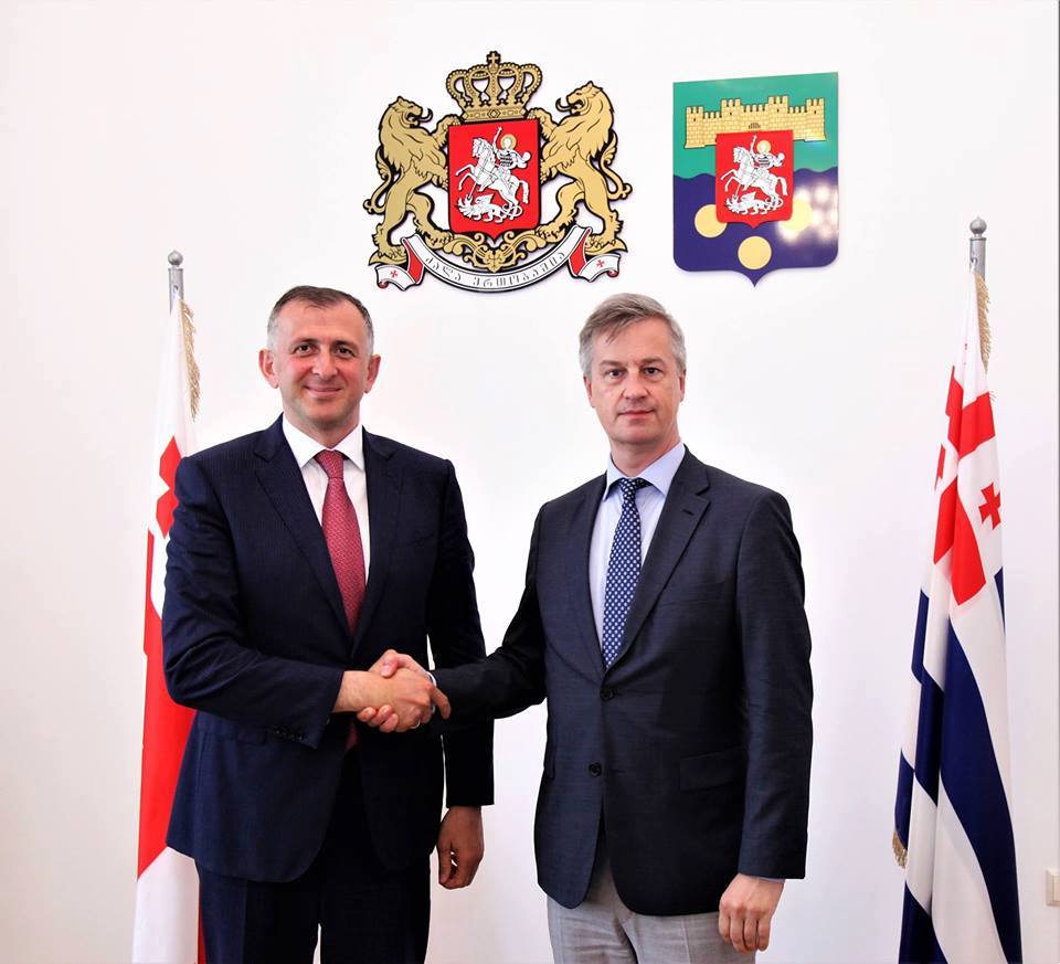 ევროკავშირის სადამკვირვებლო მისიის წარმომადგენლებს უმასპინძლეს