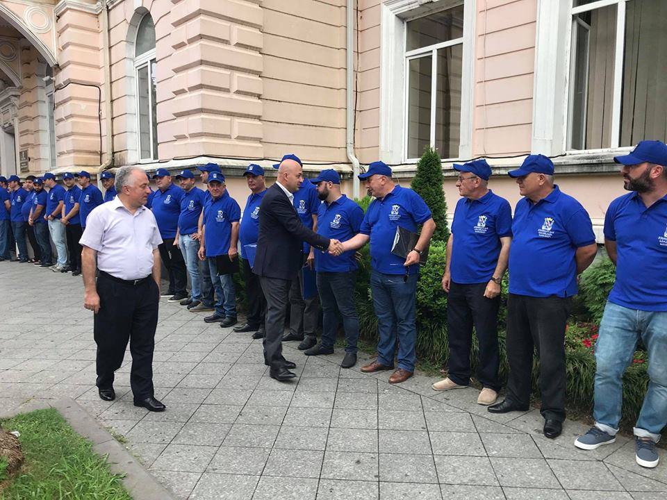 ,, გვესმის, რომ სოციალური ფონი არასახარბიელოა, მაგრამ არც დამახინჯებული ქალაქი გვინდა”