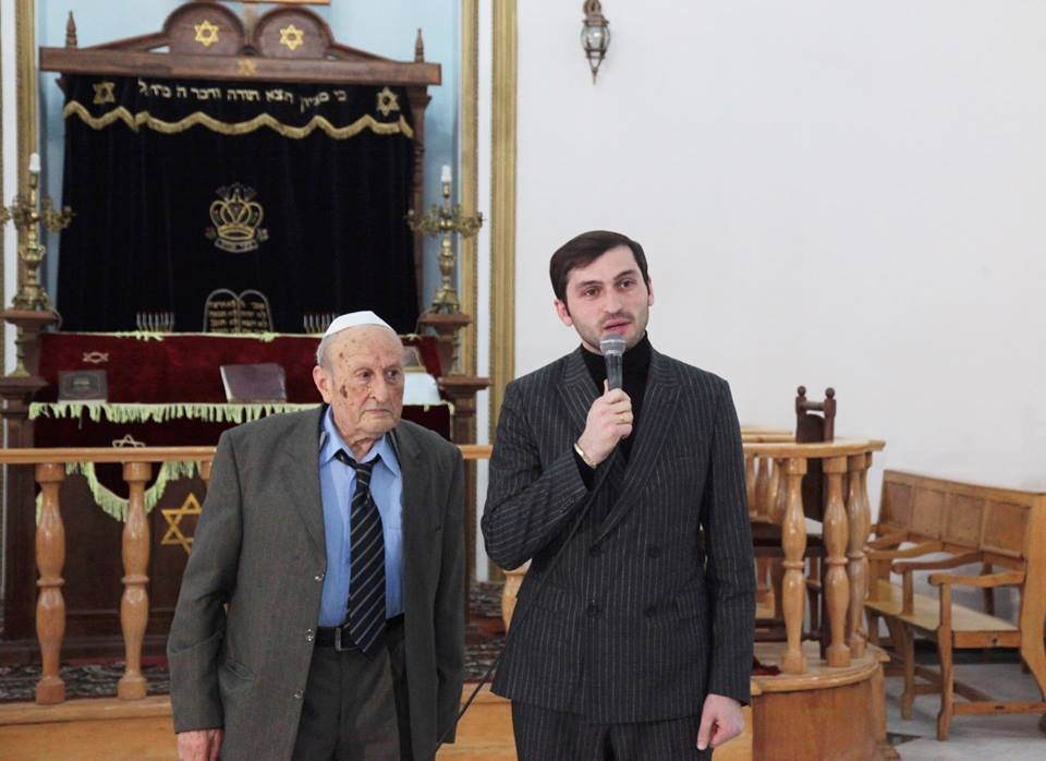 თორნიკე რიჟვაძემ ებრაელ ხალხს ხანუქა მიულოცა