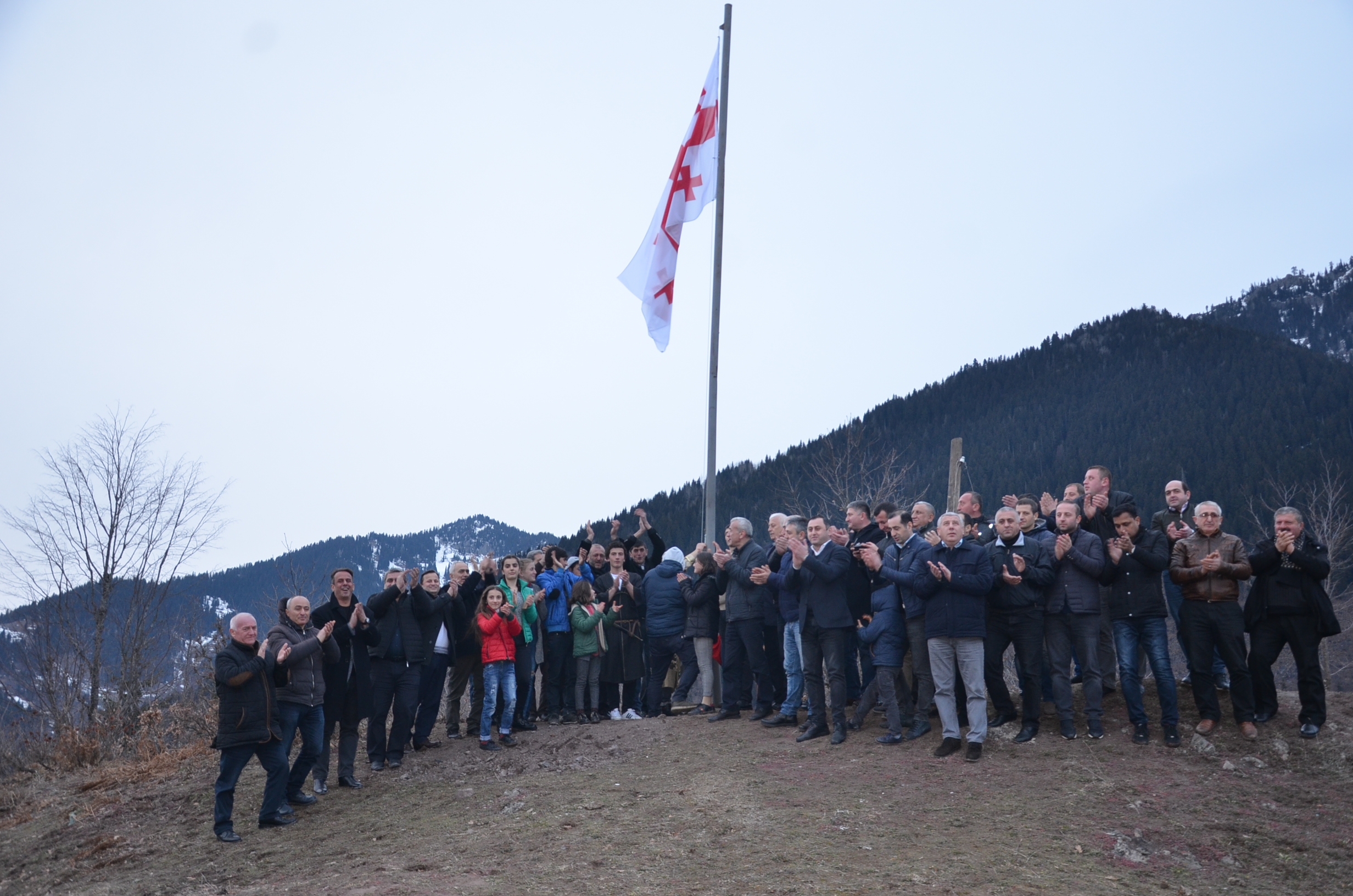 მთის სოფლის ერთი ხალისიანი და შინაარსიანი დღე