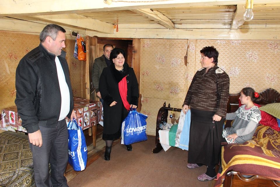 წითელი ჯვრისა და აჭარის მთავრობის ერთობლივი აქციები მთიანეთიდან დაიწყო
