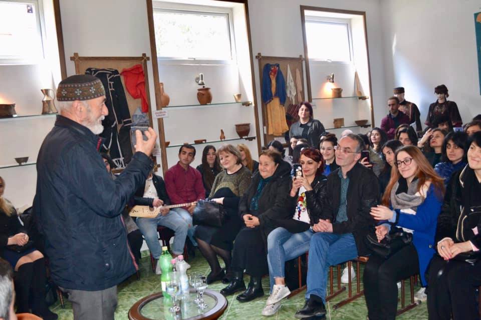 ტარიელ ხარხელაური: ბოდიშს ვუხდი ყველას, თუ სიყვარული დავაკელი