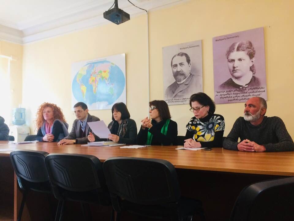 ბოლო მოუღეთ ბათუმის ურბანულ ქაოსს!