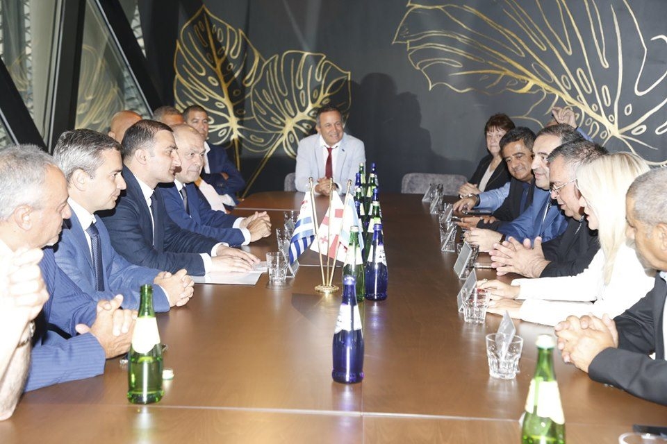 “ვალდებულნი ვართ, ეს ურთიერთობები შევინარჩუნოთ”