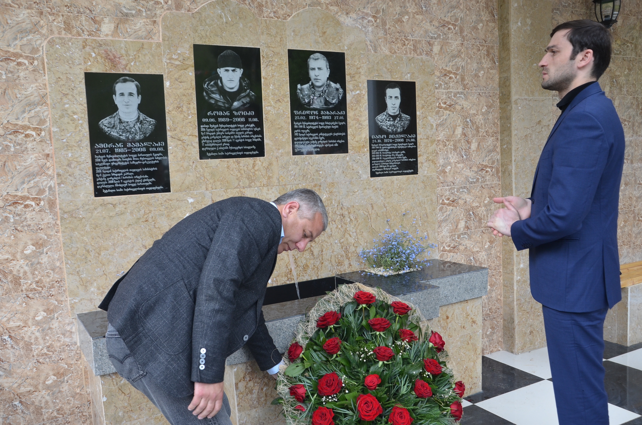 გმირებს არ ივიწყებენ