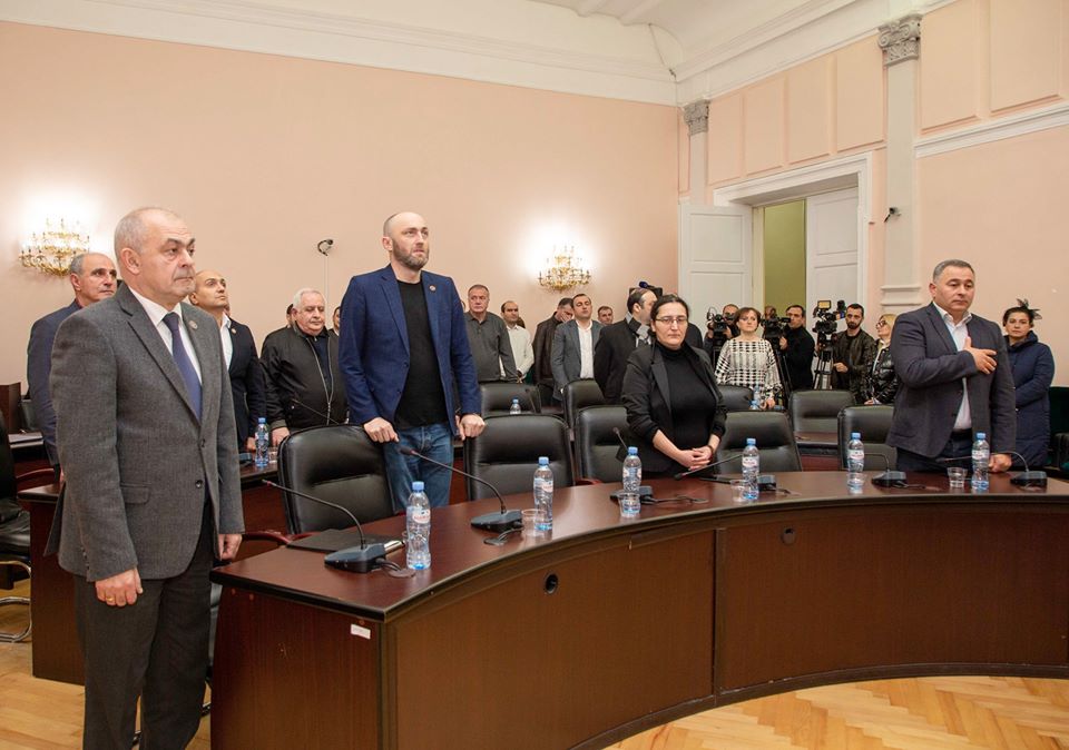 უმაღლესი საბჭოს რიგგარეშე სხდომაზე