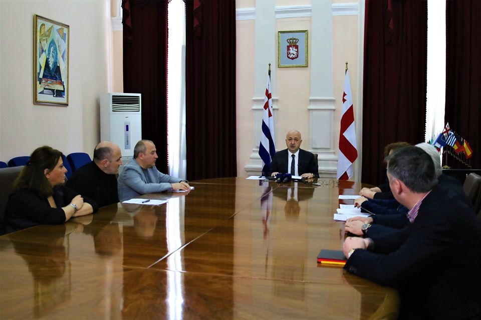 ბათუმის მერიის ახალ ინიციატივებს საკრებულოს უახლოეს სხდომაზე განიხილავენ
