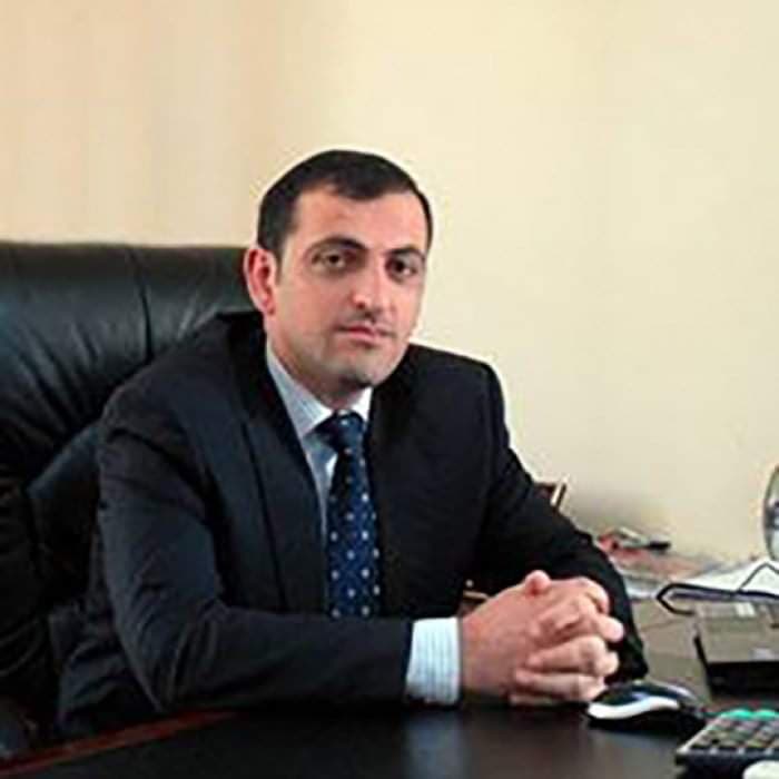 „მარტო ერთი გუნდი ჯდება სადღაც კაბინეტში და ღებულობს გადაწყვეტილებას, არ არის სწორი, არასერიოზული მიდგომაა“