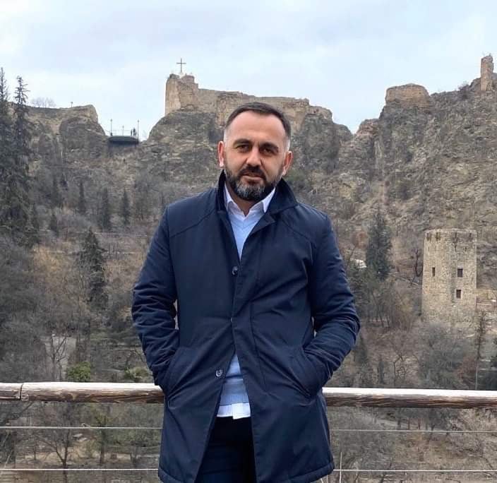„ბევრი წაუკითხავი წიგნი, უნახავი ფილმი, შეუყვარებელი ქალი დამრჩება, როდესაც წავალ…”