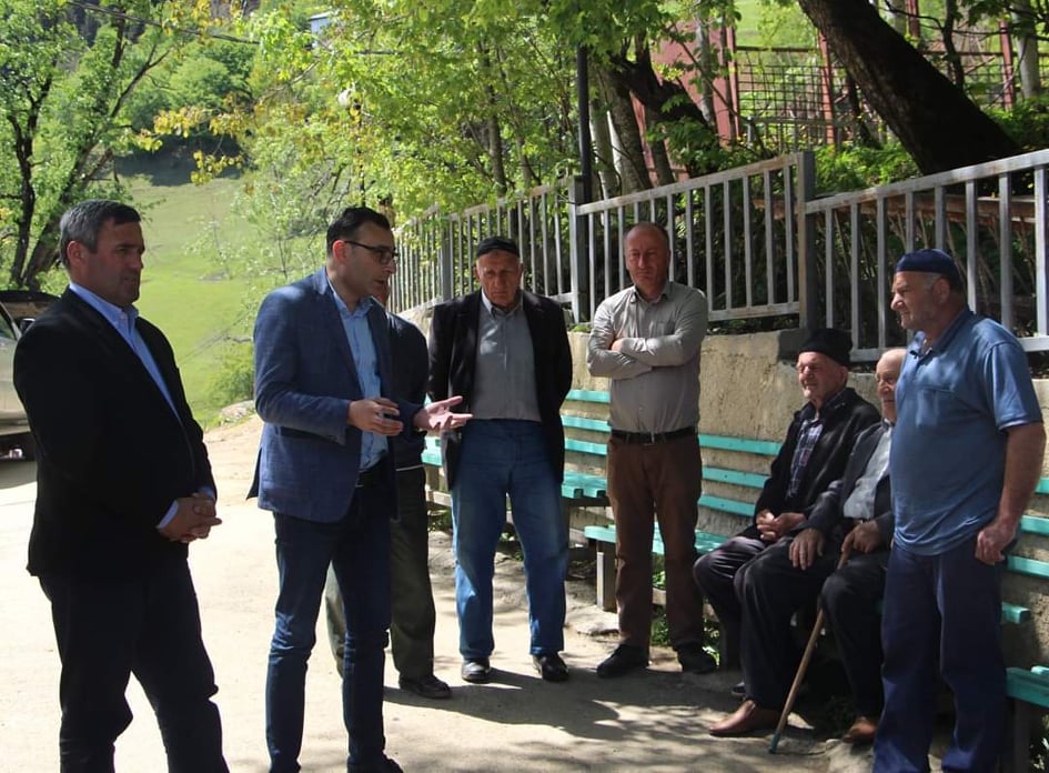 მინისტრმა მუნიციპალიტეტის მოსახლეობას სოფლის მეურნეობაში დაგეგმილი სიახლეები გააცნო