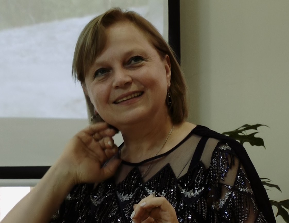 ბელა ქებურია: დავიბადე იმისთვის, რომ… ვწერო და მიყვარდეს!