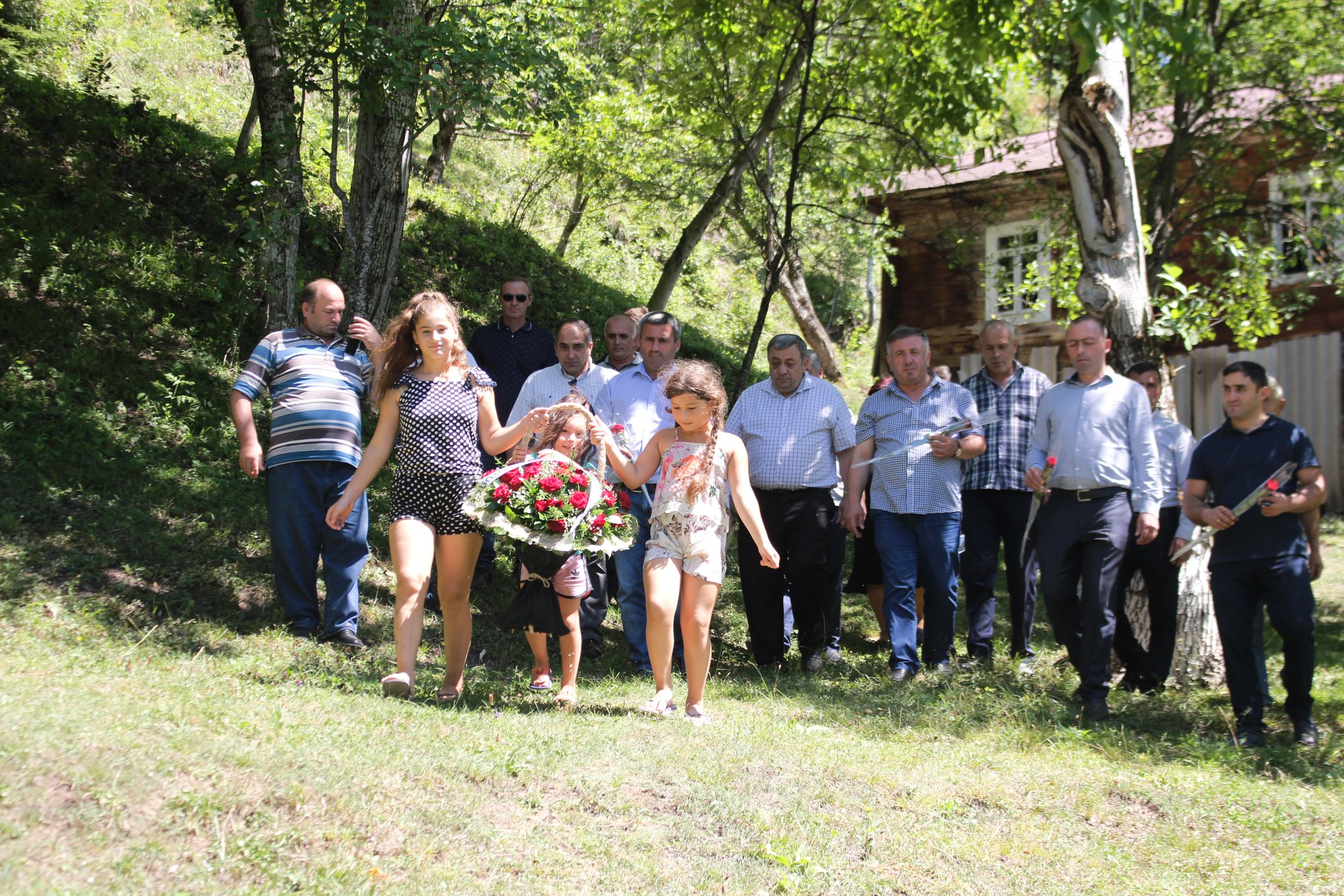 გმირებს არ ივიწყებენ