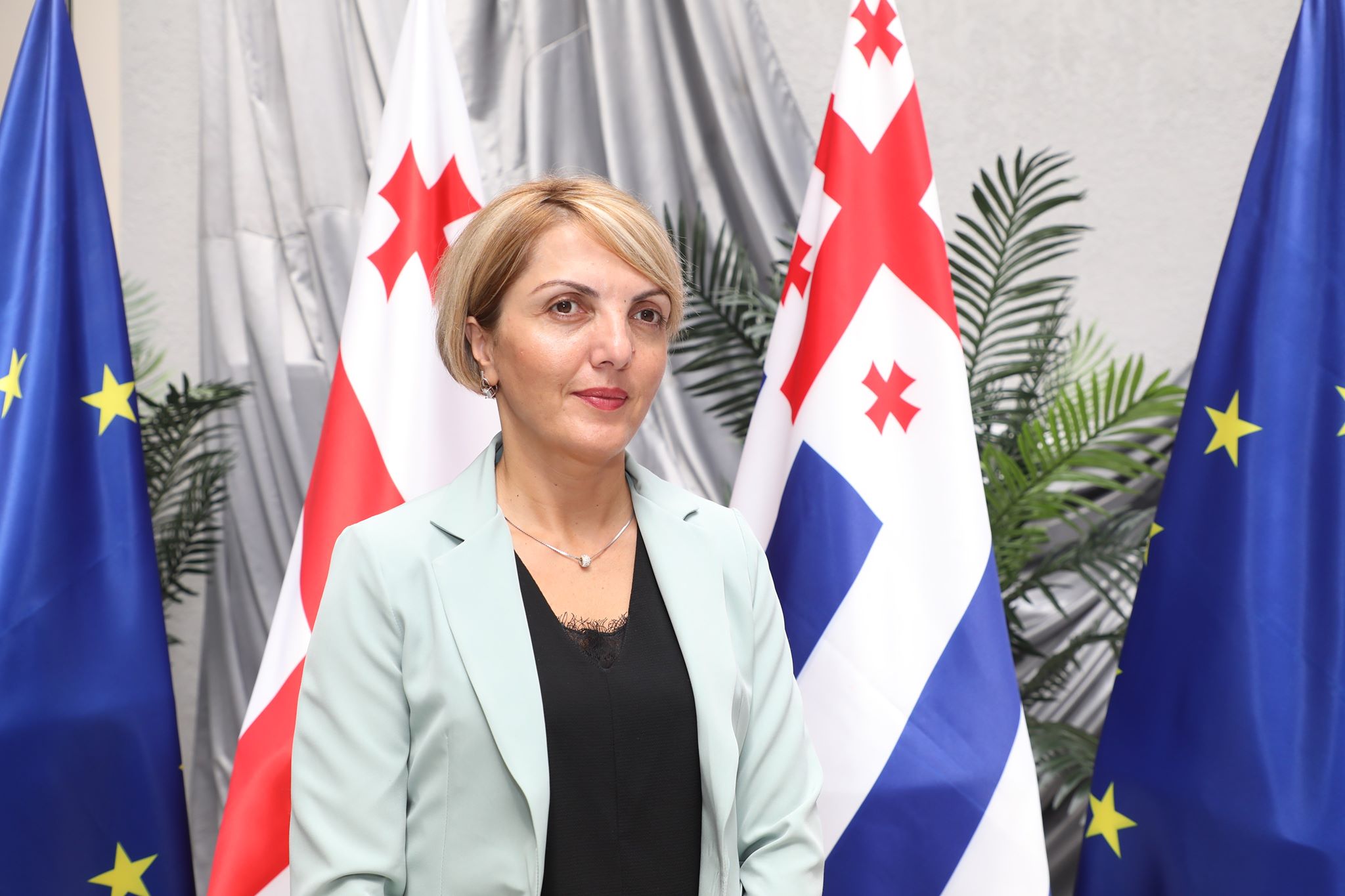 ნინო ნიჟარაძე: მიხარია, რომ გვერდით მყავს გამოცდილი გუნდი, რომელთან ერთადაც შემუშავებული გვაქვს ბევრი მნიშვნელოვანი პროექტი