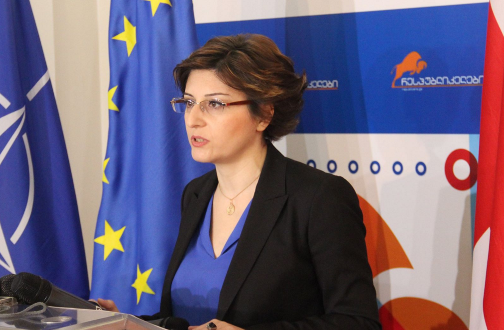 ხათუნა სამნიძე: მილიონი ხმა ბოლოს მოუღებს მის მილიარდებს…