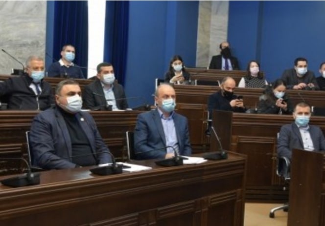 პარლამენტი „ნარკოტიკული საშუალებების, ფსიქოტროპული ნივთიერებების, პრეკურსორებისა და ნარკოლოგიური დახმარების შესახებ“ კანონში შესატან ცვლილებებს განიხილავს