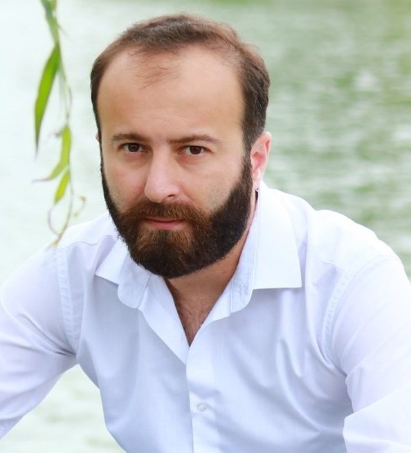 ეს გაზეთი, შენობა და ადამიანები წარმოადგენდნენ ჩვენი ქალაქის, ქვეყნის… ჩემი ოჯახის ისტორიას
