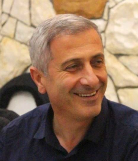 გვილოცავენ