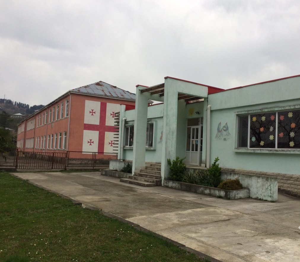 კორონავირუსის შემთხვევები-ბაღსა და სკოლაში