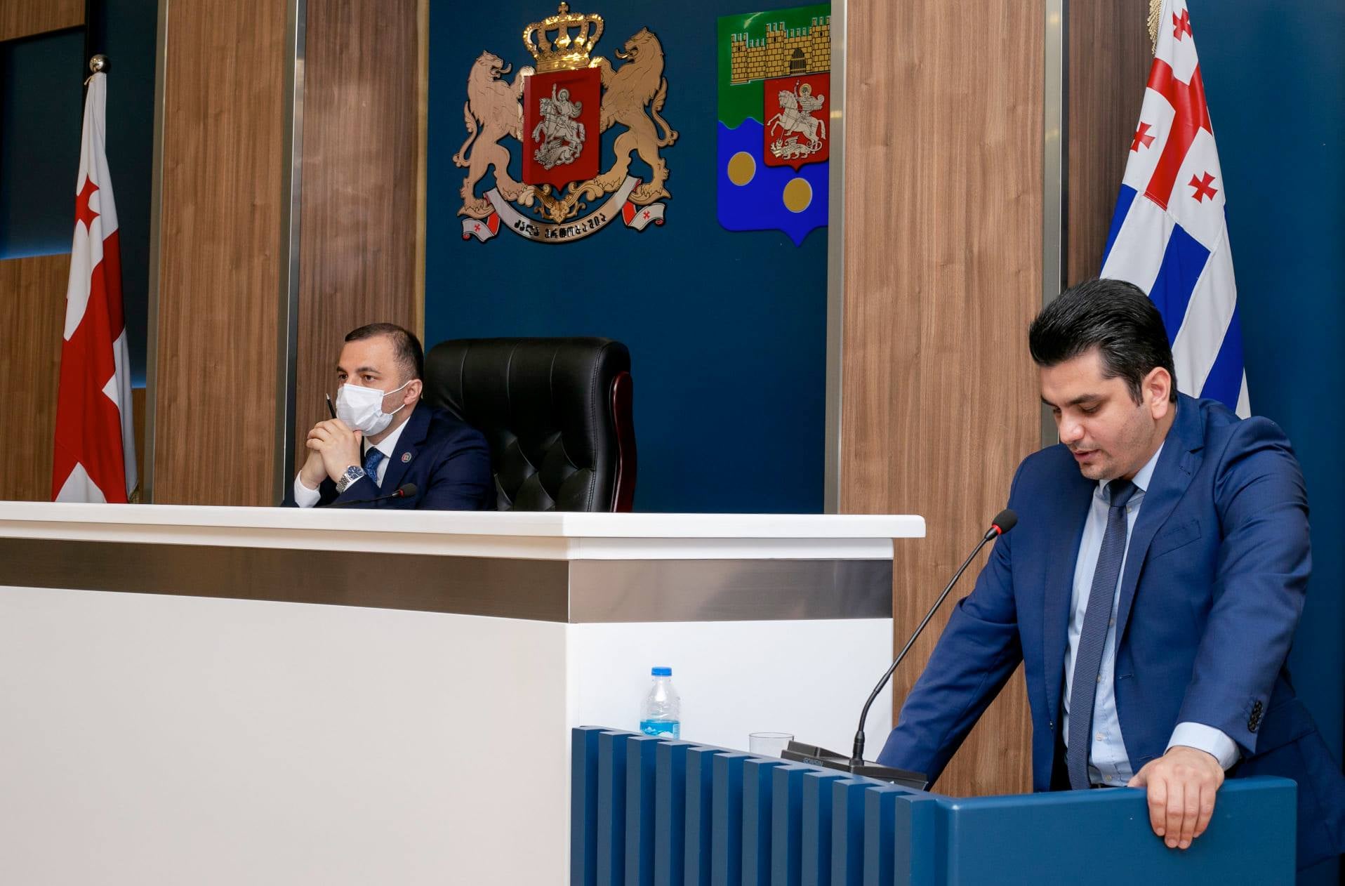 8 საათიანი სხდომა ურთიერთდაპირისპირების და ბრალდებების ფონზე