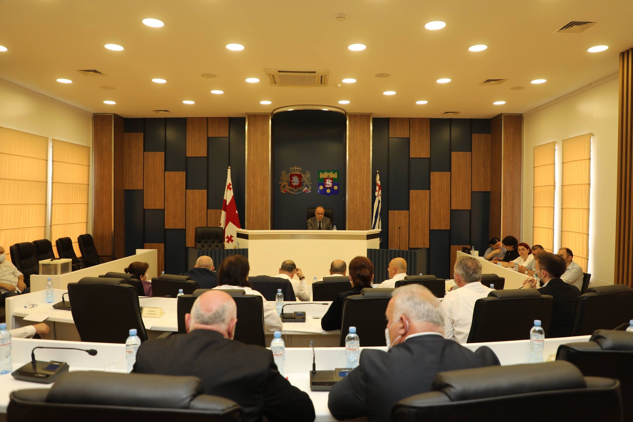 ჯანმრთელობისა და სოციალურ საკითხთა კომისიის თავმჯდომარედ, 15 ხმით, ელგუჯა ანდრიაძე აირჩიეს