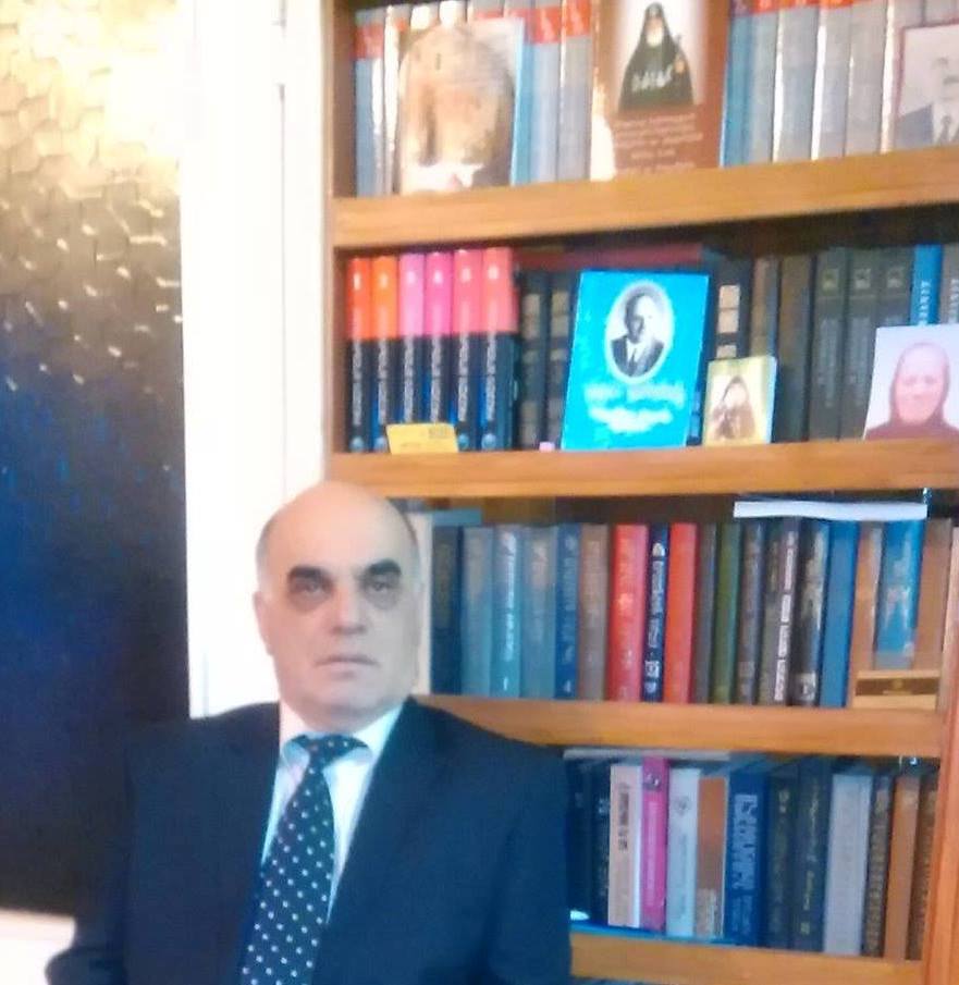 საჯარო მოხელე, პუბლიცისტი, ღირსეული მეოჯახე