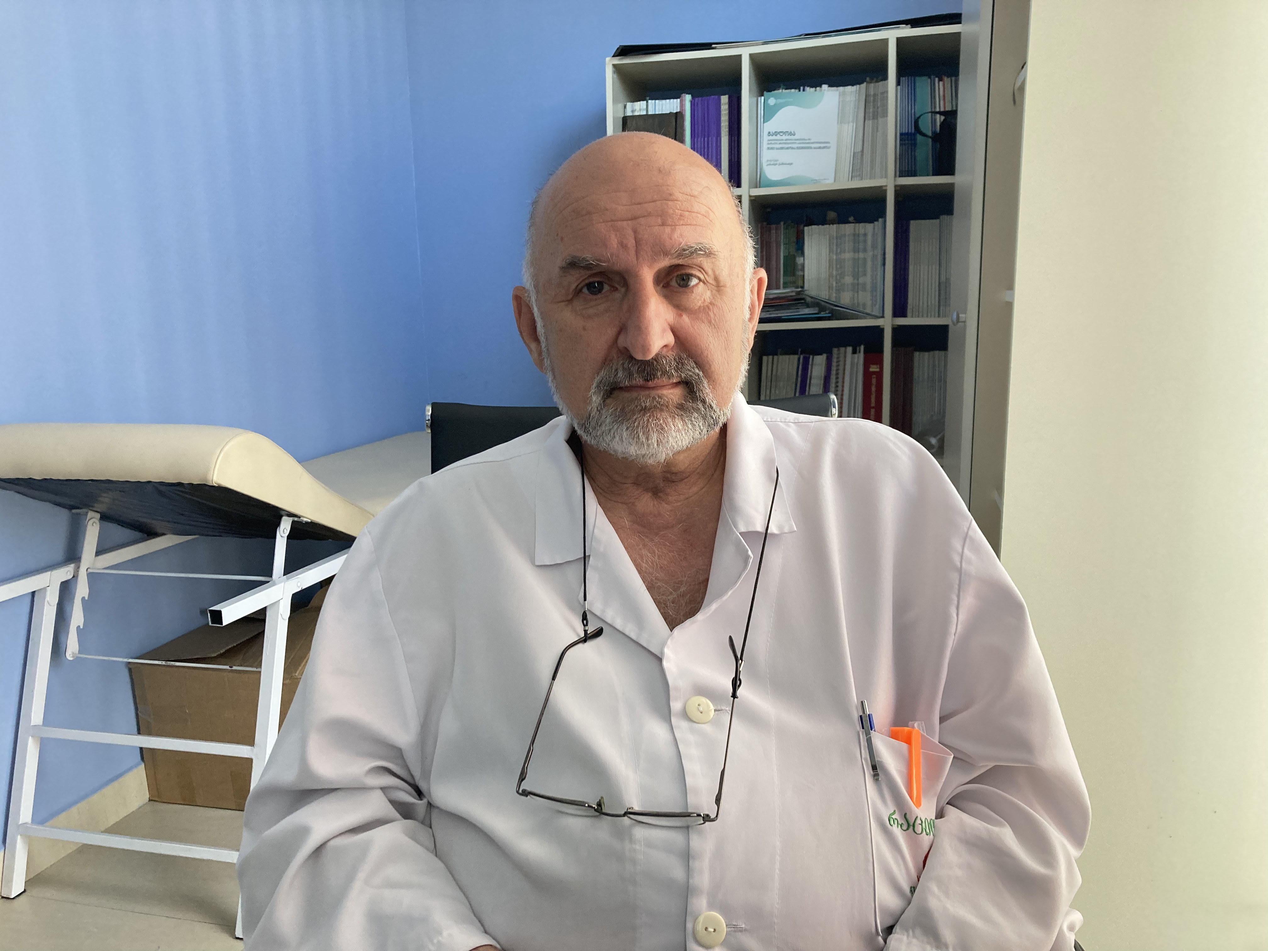 კაცი – პიროვნება, ექიმი, მეცნიერი