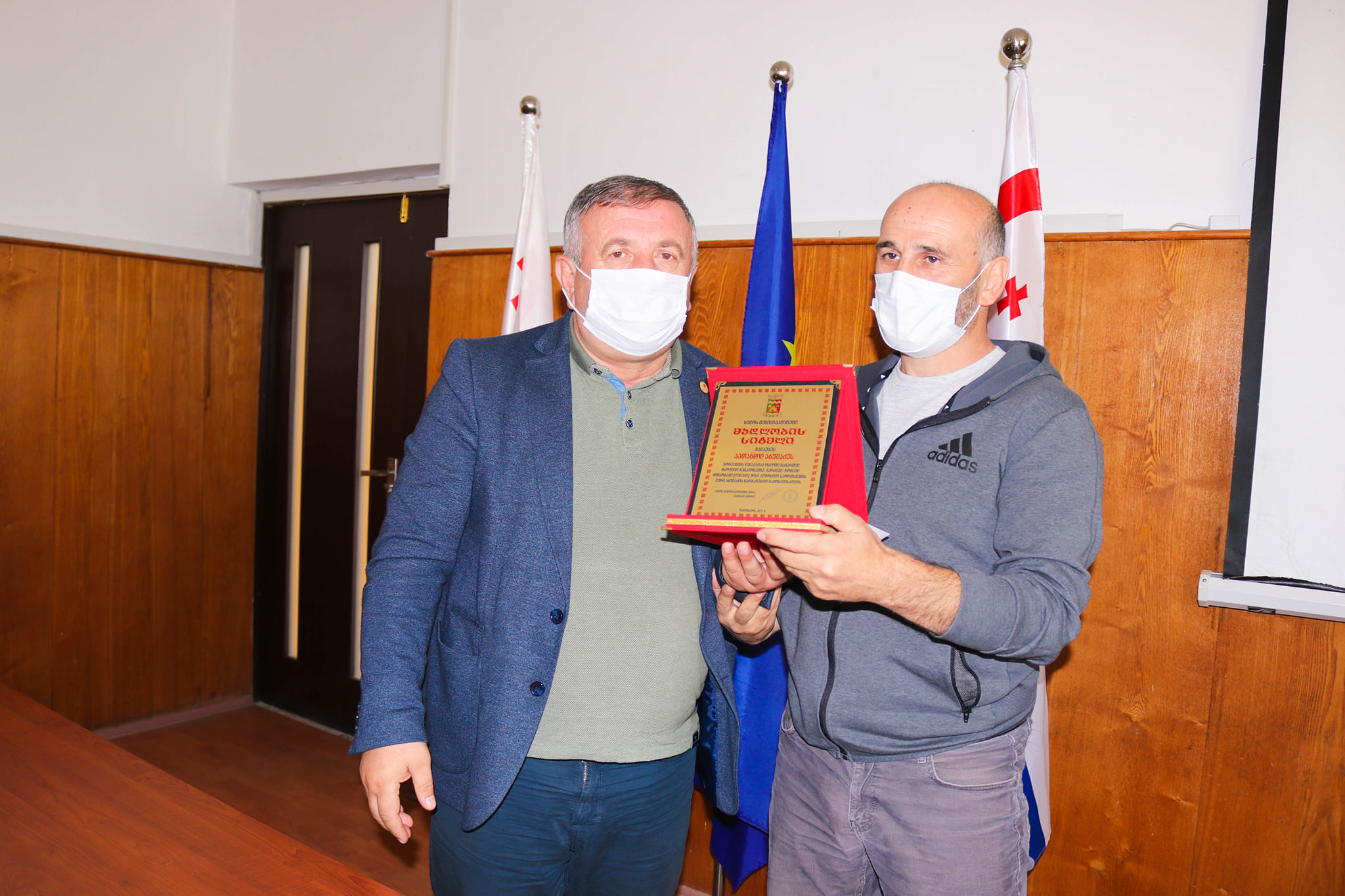 წარმატებული სპორტსმენები წაახალისეს