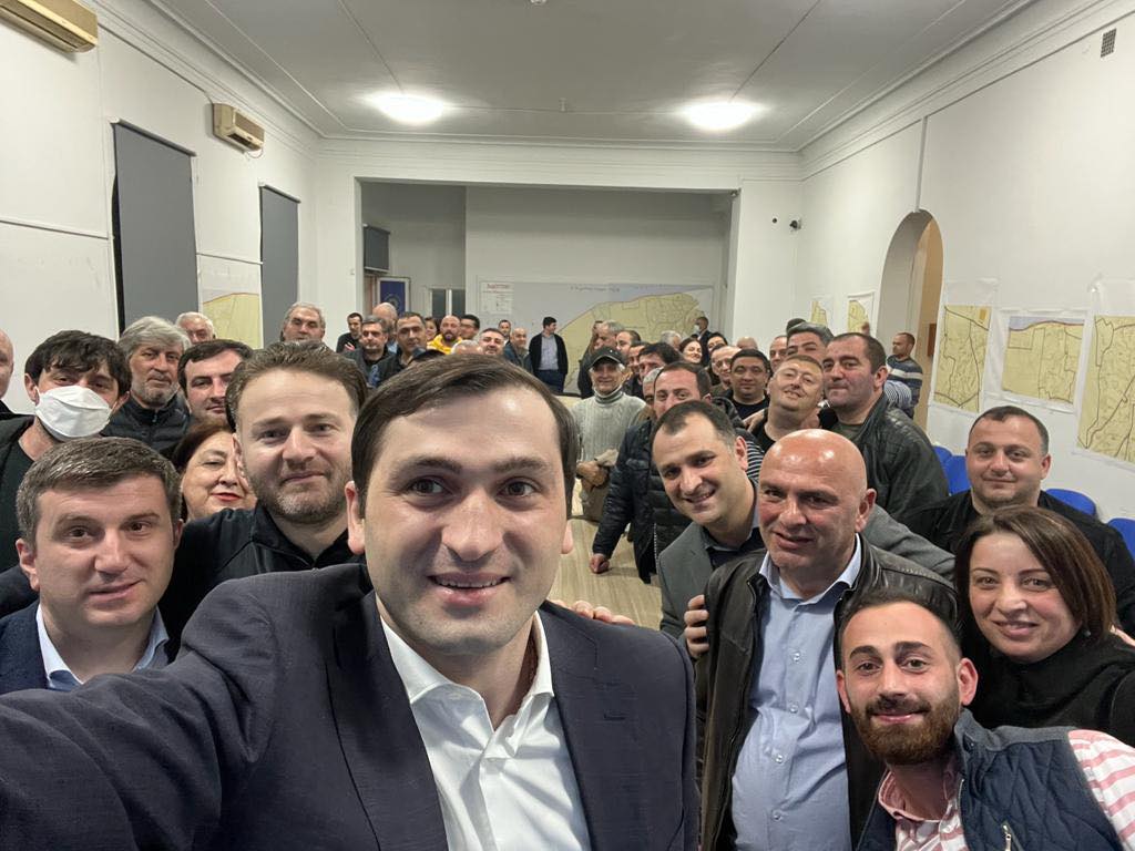 ბათუმის საკრებულოს შუალედურ არჩევნებში რამაზ ჯინჭარაძემ გაიმარჯვა