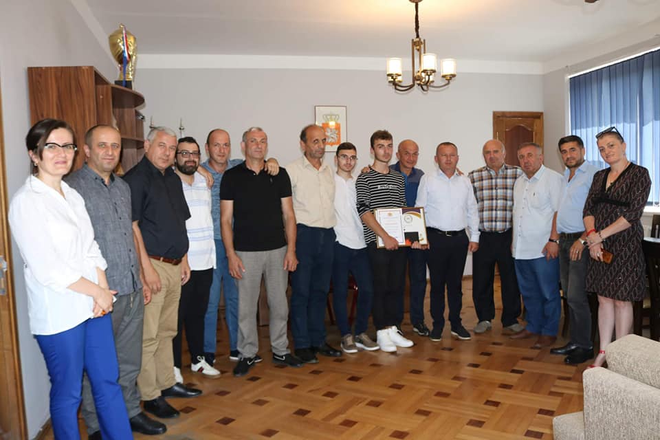 ,,ეტალონის” წლევანდელი გამარჯვებული ქედელი მოსწავლეა