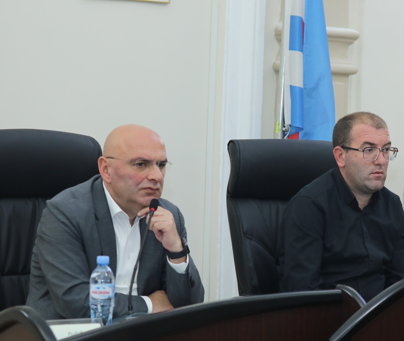 ურეხის თავშესაფარში დროებით შესახლებულ ოჯახებს ბინებით დააკმაყოფილებენ