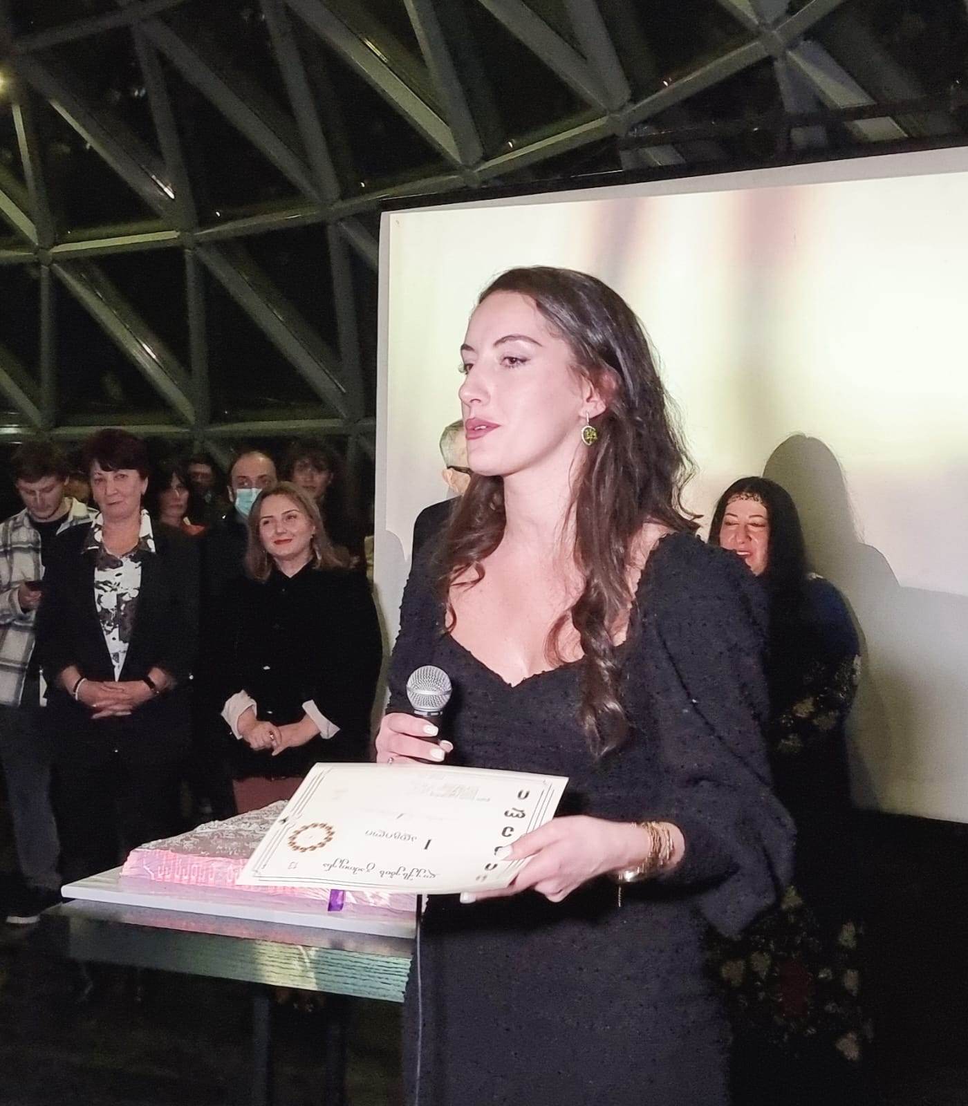 ,,ლექსების გამოფენა” – პოეზიისა და პროზის დღესასწაული