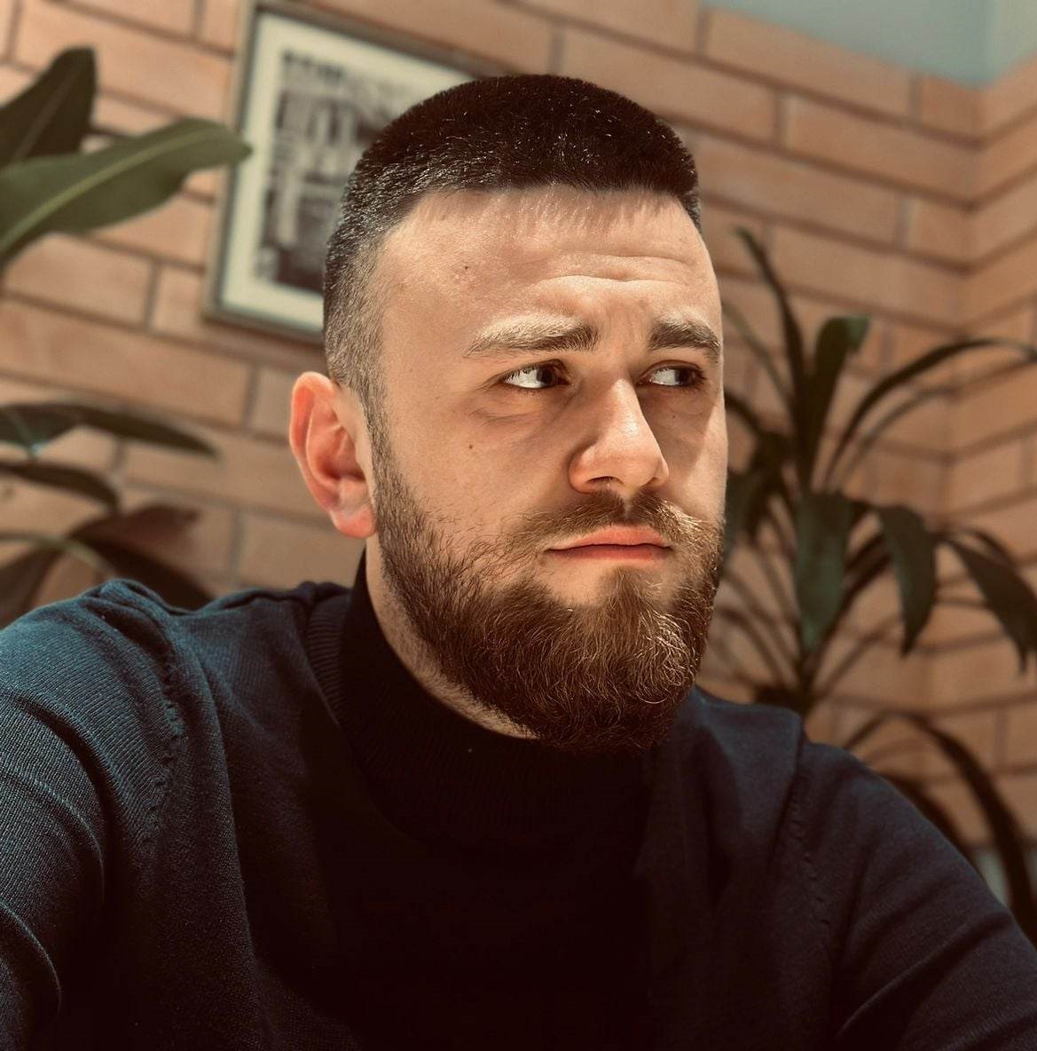 რა ხდება ყოფილ სახელისუფლებო გუნდში და როგორ აფასებს ქვეყანაში არსებულ ვითარებას პარტიის ქობულეთის ორგანიზაციის ხელმძღვანელი?