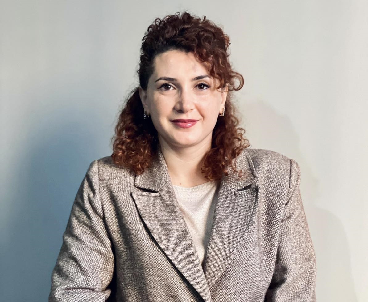 როგორ უნდა დაეხმაროს მშობელი ბავშვს რთული ქცევის მართვაში?