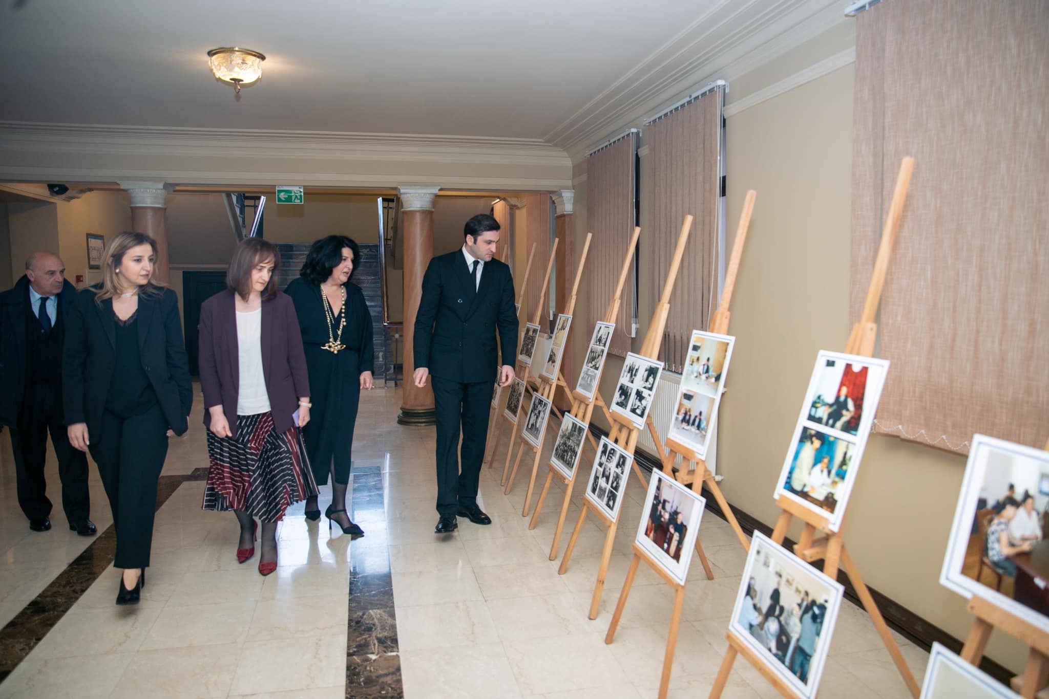 დაწესებულება, სადაც თითოეულ დოკუმენტს რუდინებით უვლიან