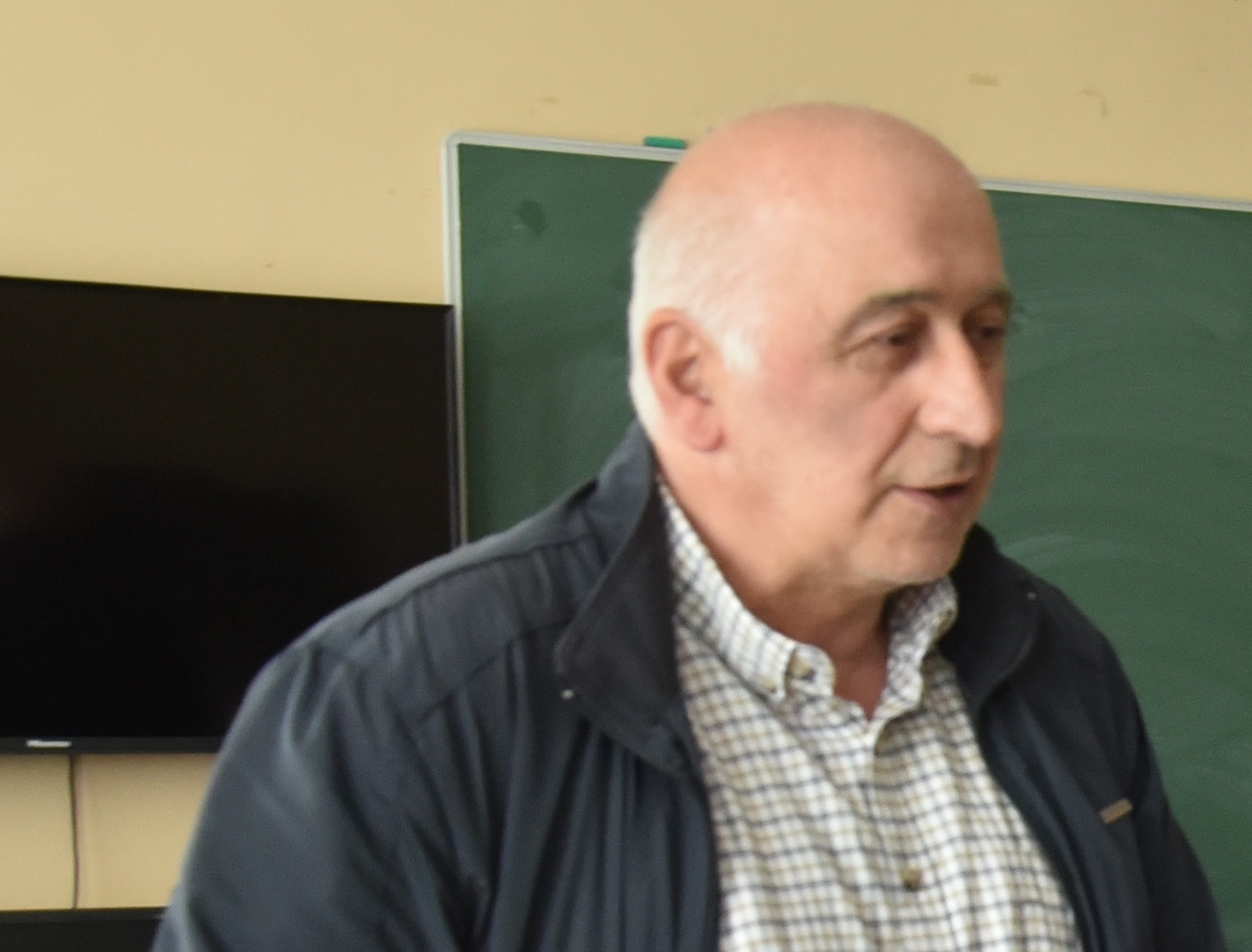 ,,სხვაგან ცხოვრების მოწყობას არ ვფიქრობ, გული არსად მიმიწევს”