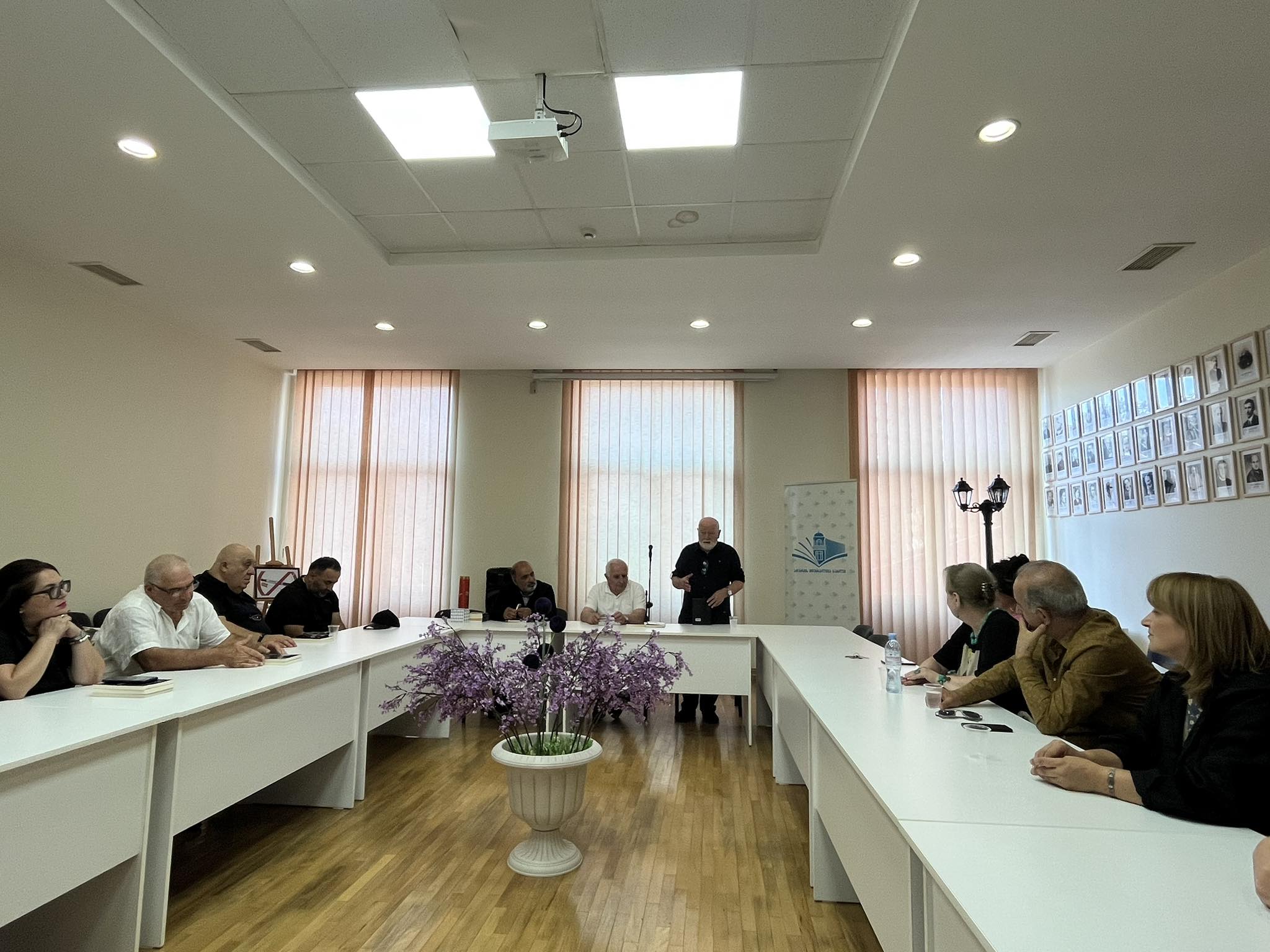 წიგნების პრეზენტაცია – აჭარის მწერალთა სახლში