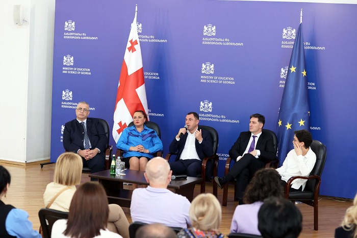 კერძო სკოლებში გაუქმდება დამრიგებლის ინსტიტუტის არსებობის ვალდებულება