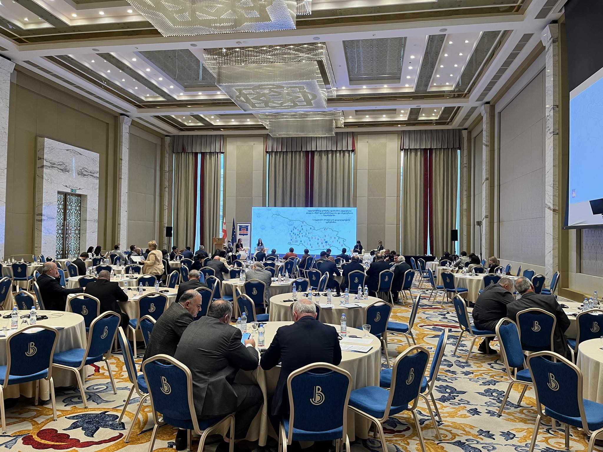ქალთა ლიდერობა დემოკრატიისთვის – საქართველოში
