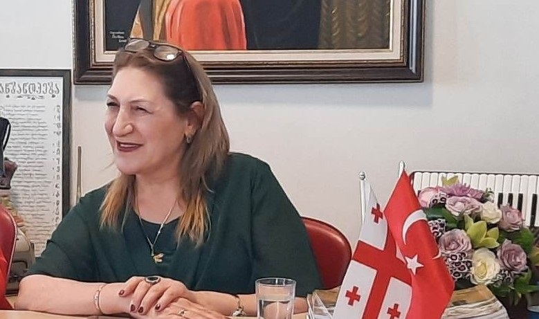 ,,მწამს და მჯერა, დავბრუნდებით სამშობლოში, არ იტირო გულო, გაძელ, იყავ წყნარად”