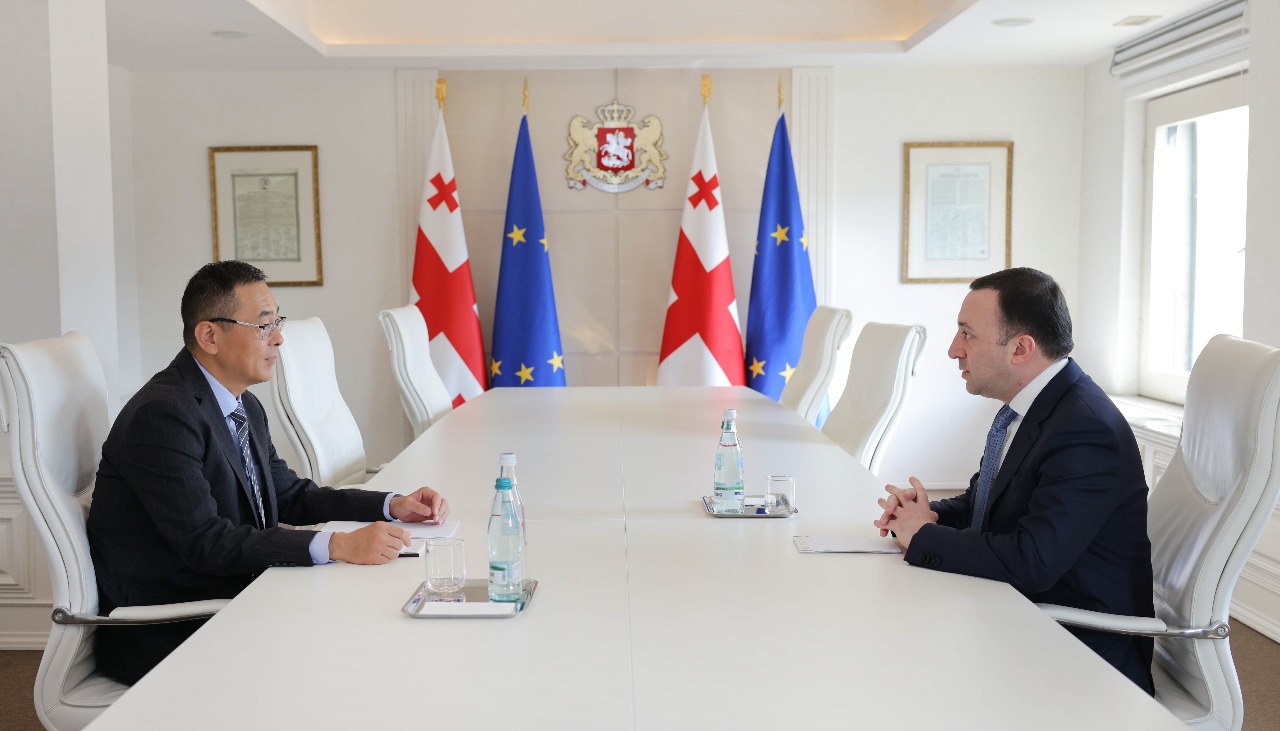 პრემიერი ჩინეთის სახალხო რესპუბლიკის ელჩს შეხვდა