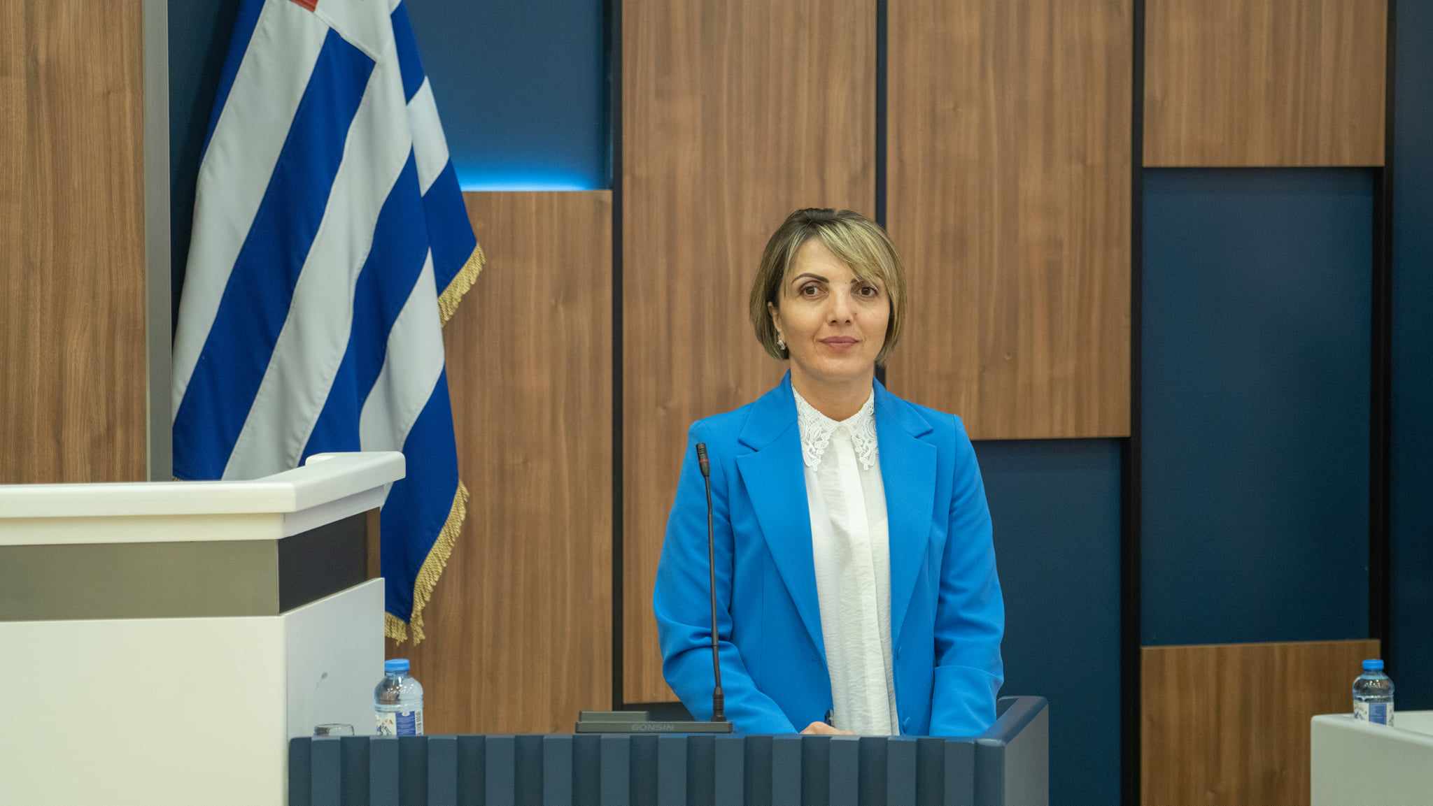 გვილოცავენ