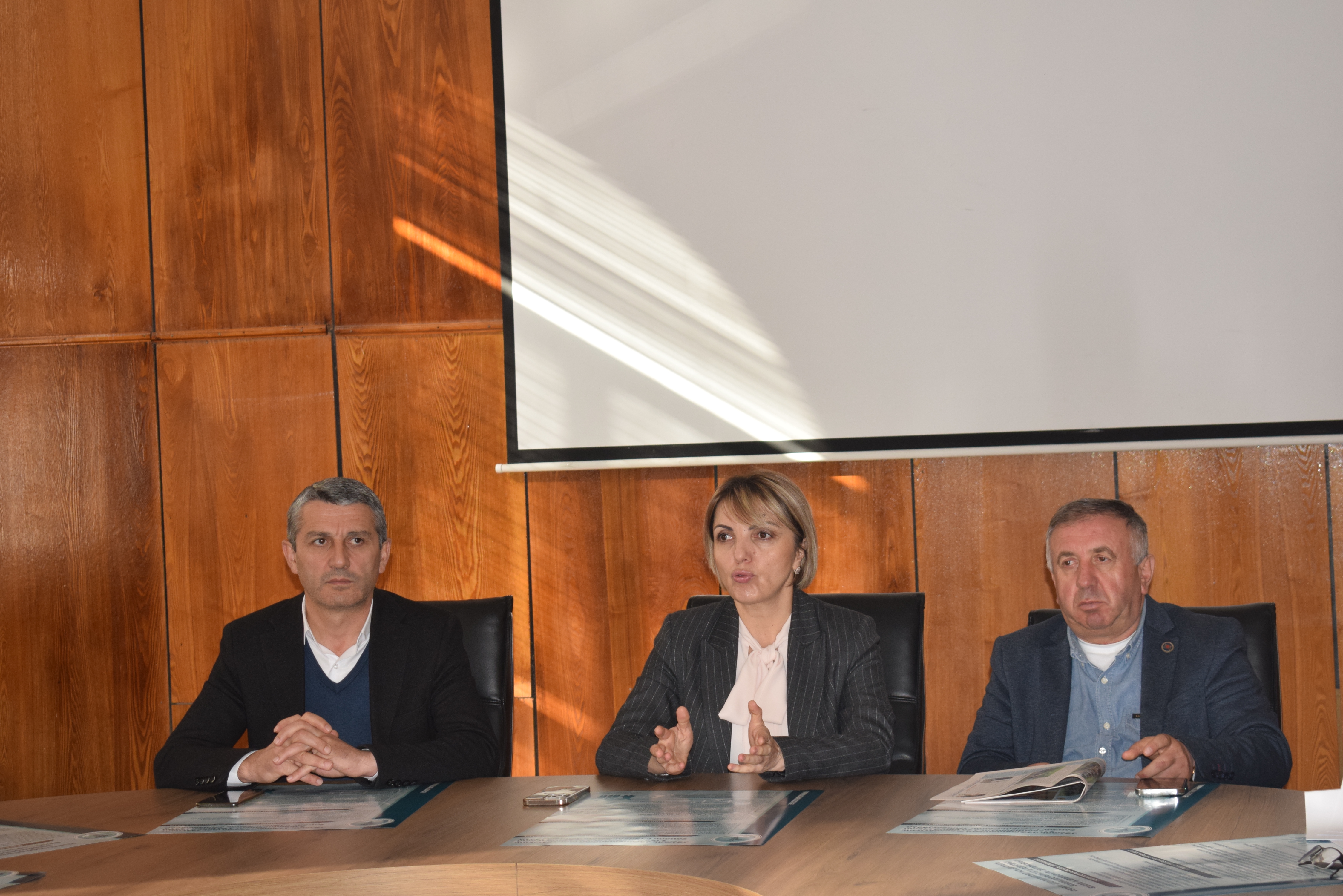 მინისტრმა პროგრამები წარადგინა