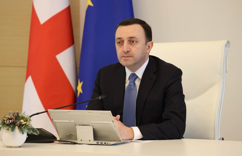 მთავრობის სხდომა მძიმე საცხოვრებელ პირობებში მყოფი მრავალშვილიანი ოჯახების განსახლების მიზნობრივი სახელმწიფო პროგრამის დამტკიცების თაობაზე