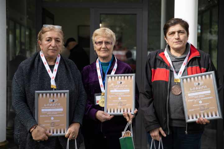 ასპარეზობდნენ ვეტერანები