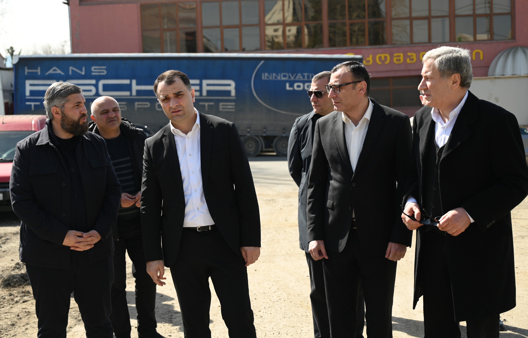 ცოტნე დადიანის ქუჩის კეთილმოწყობა დაიწყო