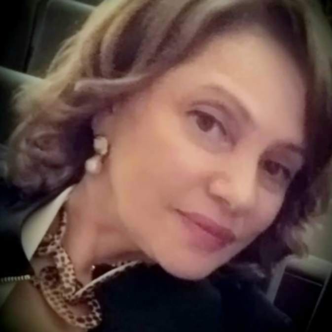 მხატვრის ხელში უბრალო ფანქარიც კი სხივად გარდაიქმნება