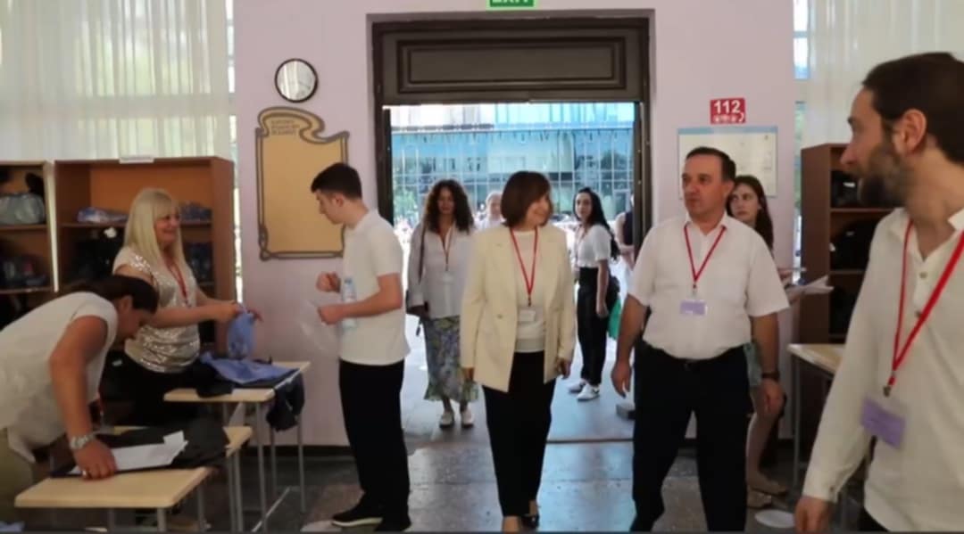 აჭარაში ერთიან ეროვნულ გამოცდას 4598 აბიტურიენტი აბარებს