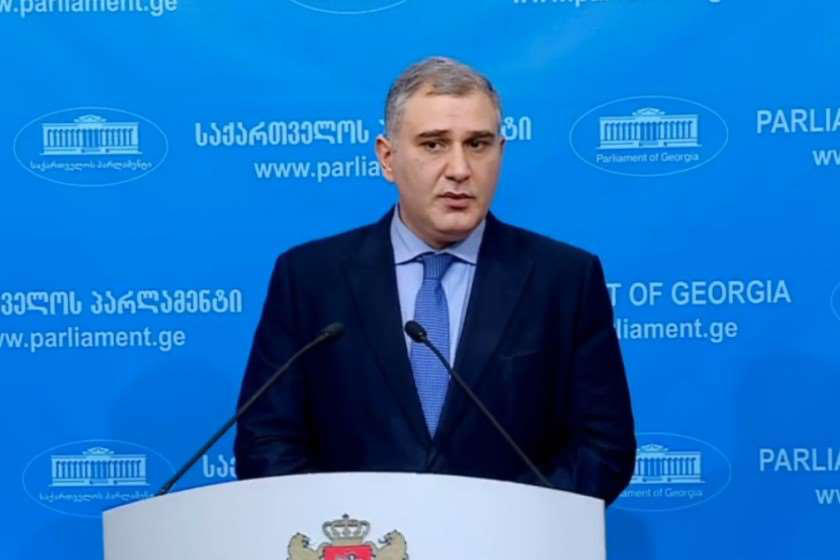 გაუქმებული ე.წ. ლამინირებული პირადობით პენსიის აღება კიდევ ერთი თვე იქნება შესაძლებელი