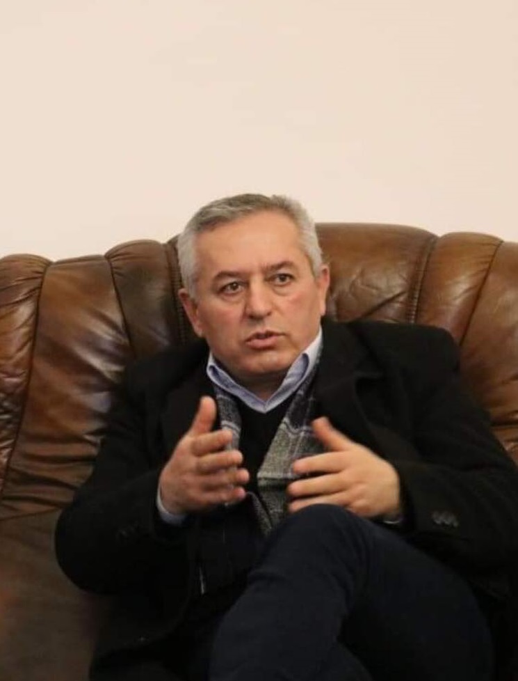 „ზოგს მიაჩნია, რომ დამსაქმებელი არის ბატონი, ხოლო დასაქმებული – მისი ყმა“…