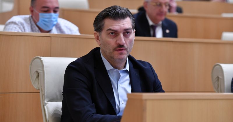 „ქართულმა ოცნებამ“ პრეზიდენტობის კანდიდატად მიხეილ ყაველაშვილი წარადგინა